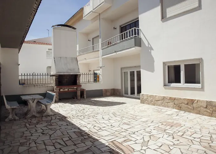 Apartament Mare Cheia Peniche